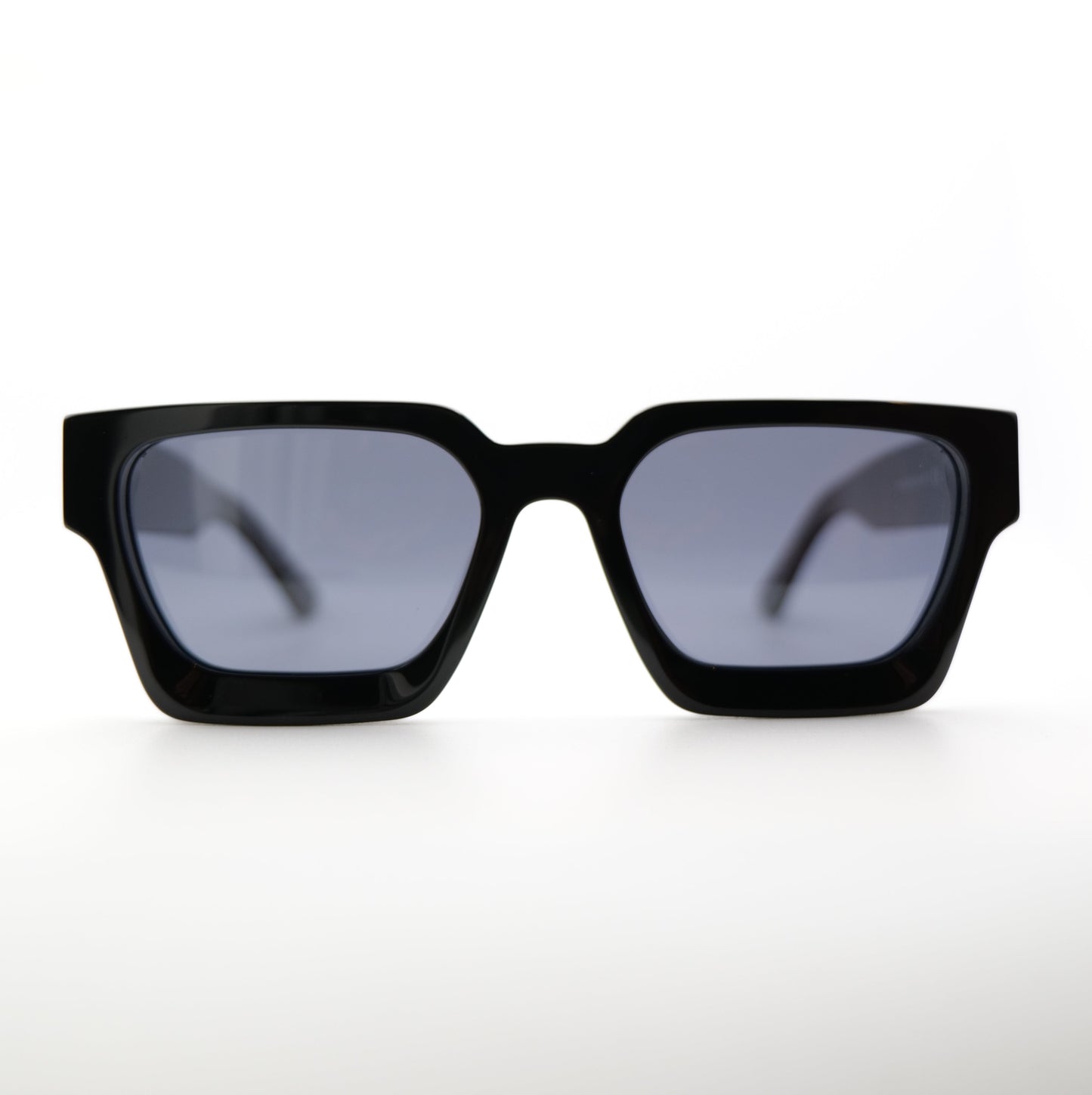 Rio | Jet Onyx